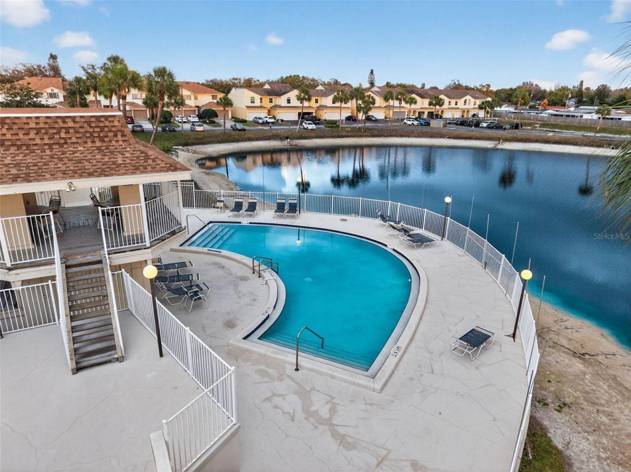 6400 46th Avenue N, Unit 20, Kenneth City, FL 33709 Photo