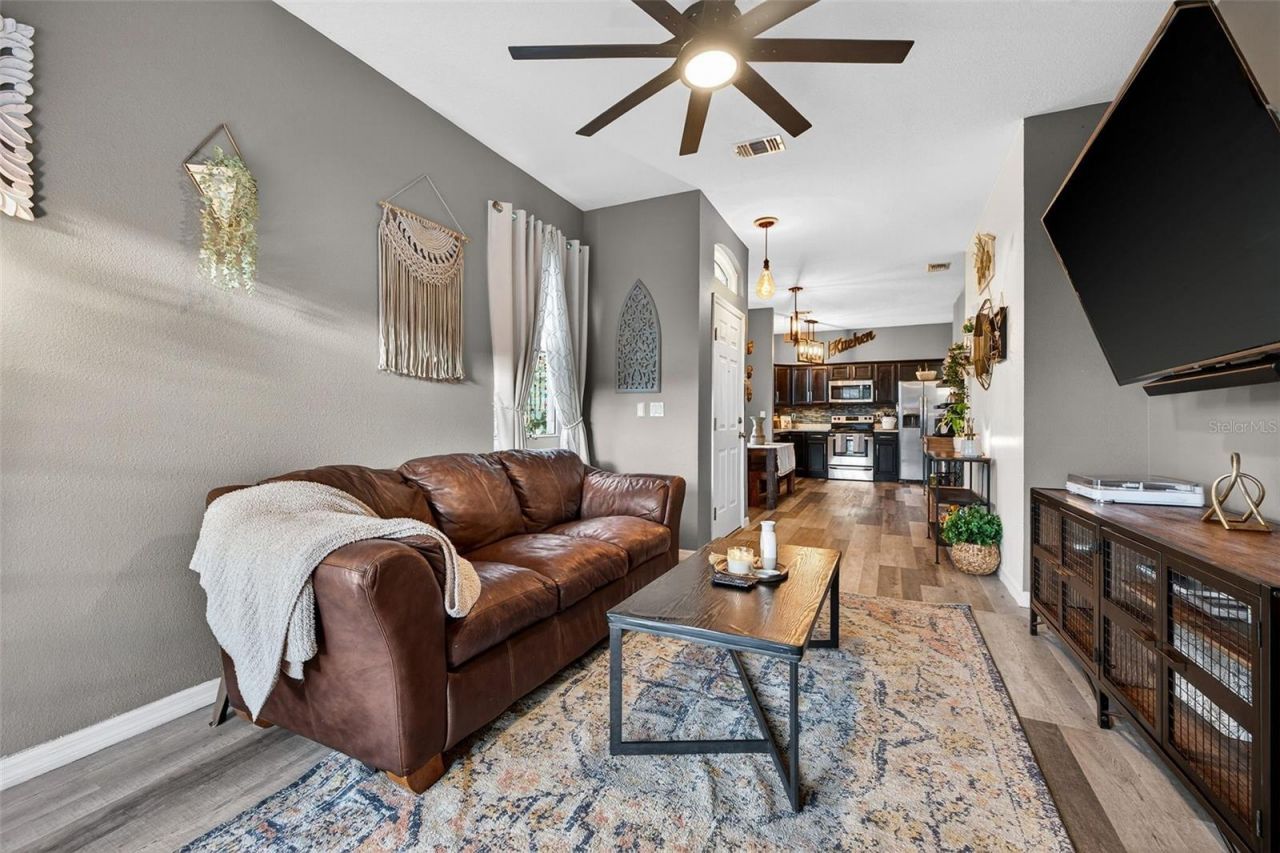 6400 46th Avenue N, Unit 20, Kenneth City, FL 33709 Photo