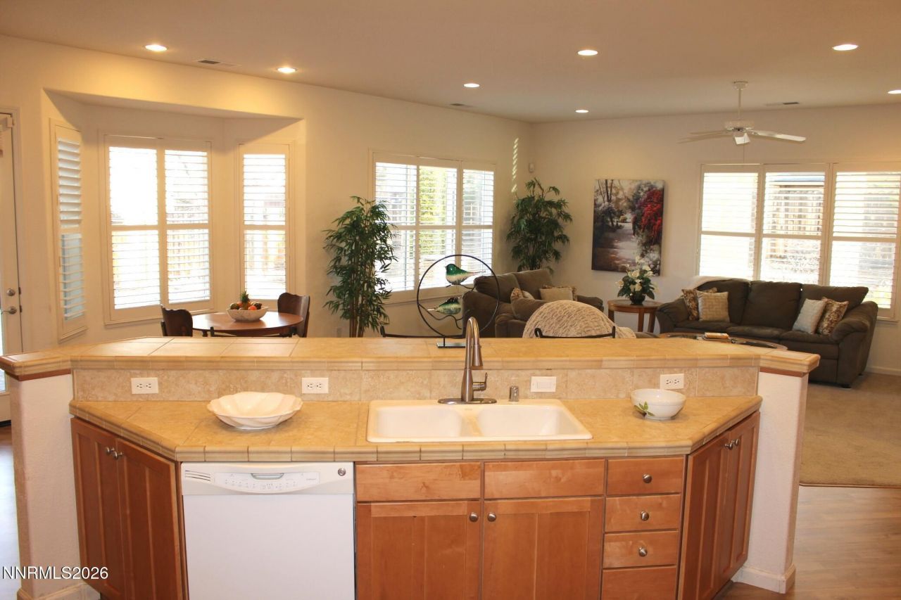 1588 Gemtown Court, Reno, NV 89521 Photo