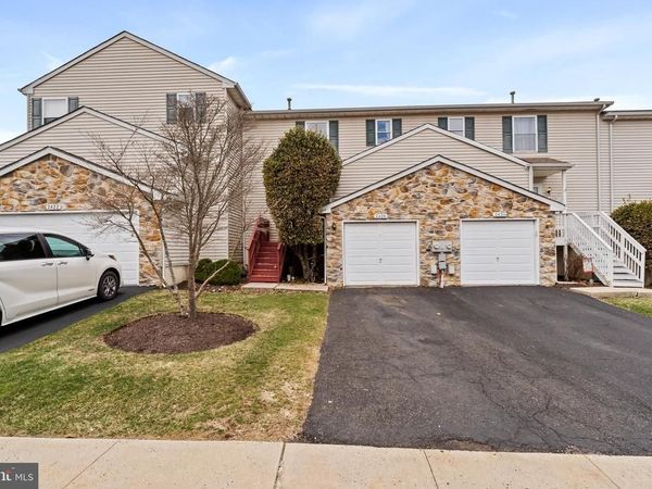 2426 EMERALD LANE, QUAKERTOWN, PA 18951