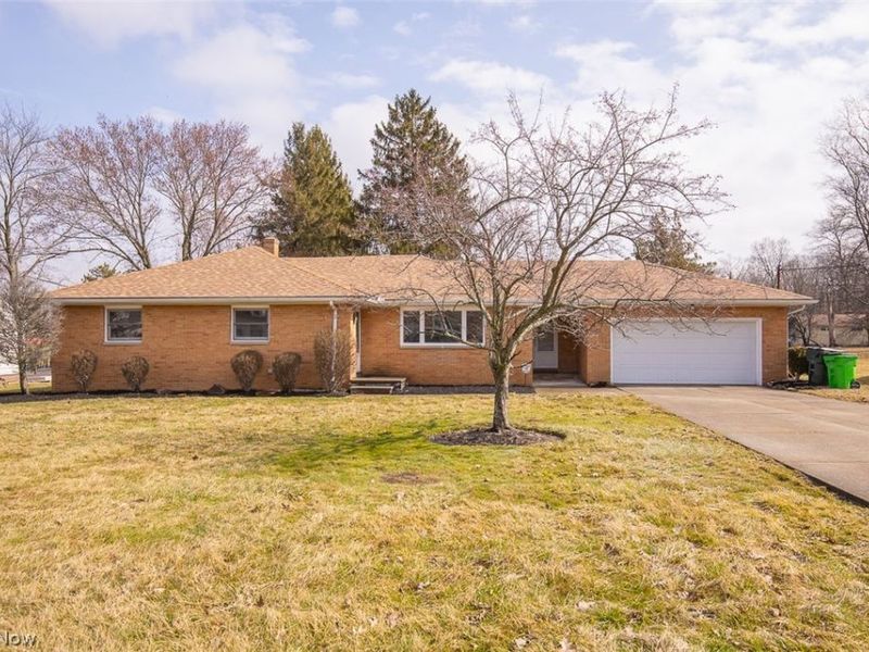 5301 Mardale Avenue, Bedford Heights, OH 44146 Photo 1