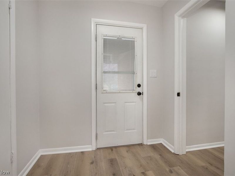 5301 Mardale Avenue, Bedford Heights, OH 44146 Photo 13