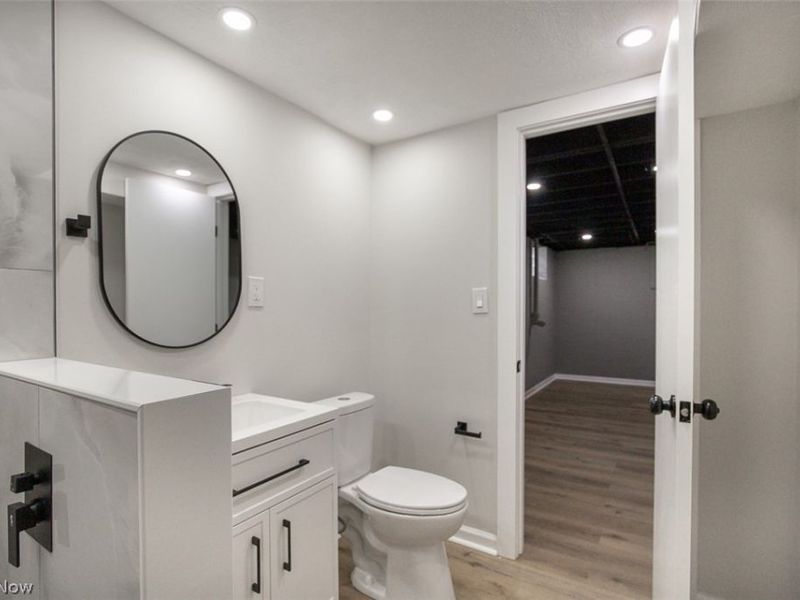 5301 Mardale Avenue, Bedford Heights, OH 44146 Photo 27