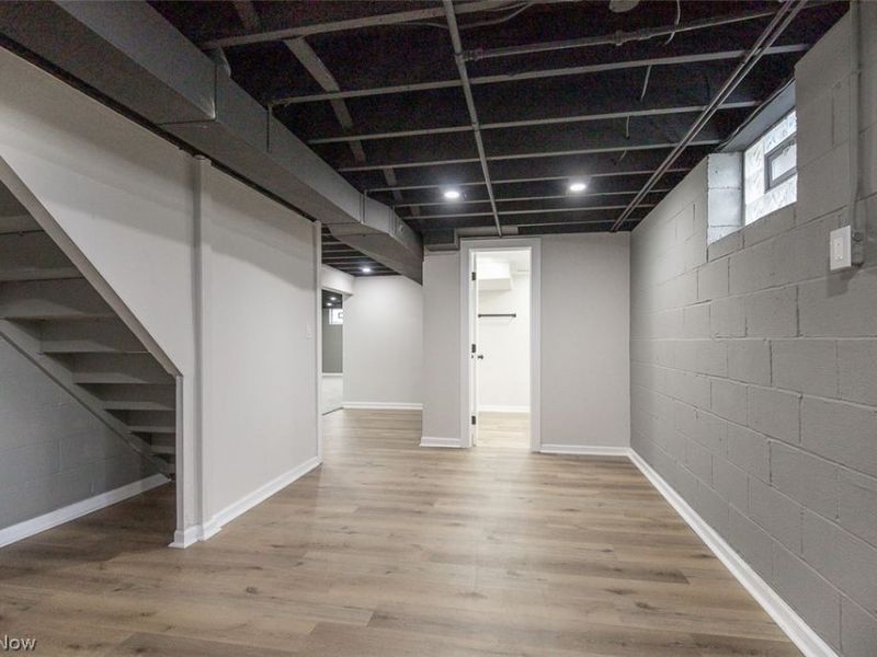 5301 Mardale Avenue, Bedford Heights, OH 44146 Photo 29