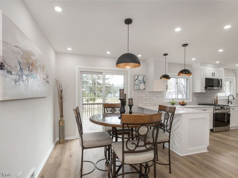 5301 Mardale Avenue, Bedford Heights, OH 44146 Photo 7