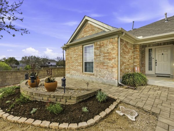 22130 Prospect Hl, San Antonio, TX 78258