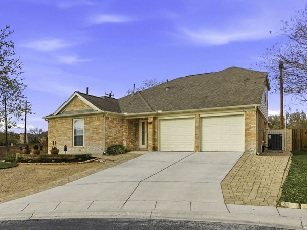 22130 Prospect Hl, San Antonio, TX 78258