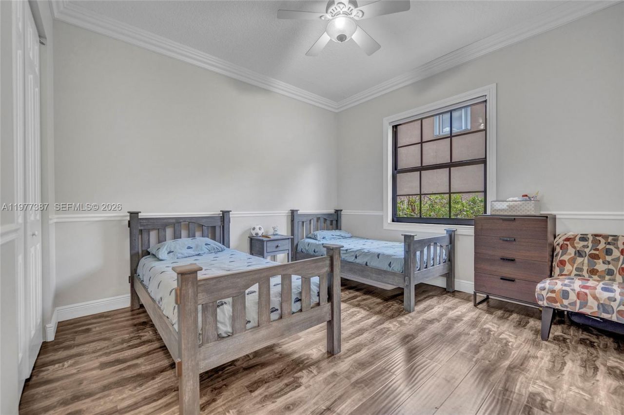 3950 W Hibiscus St , Weston, FL 33332 Photo