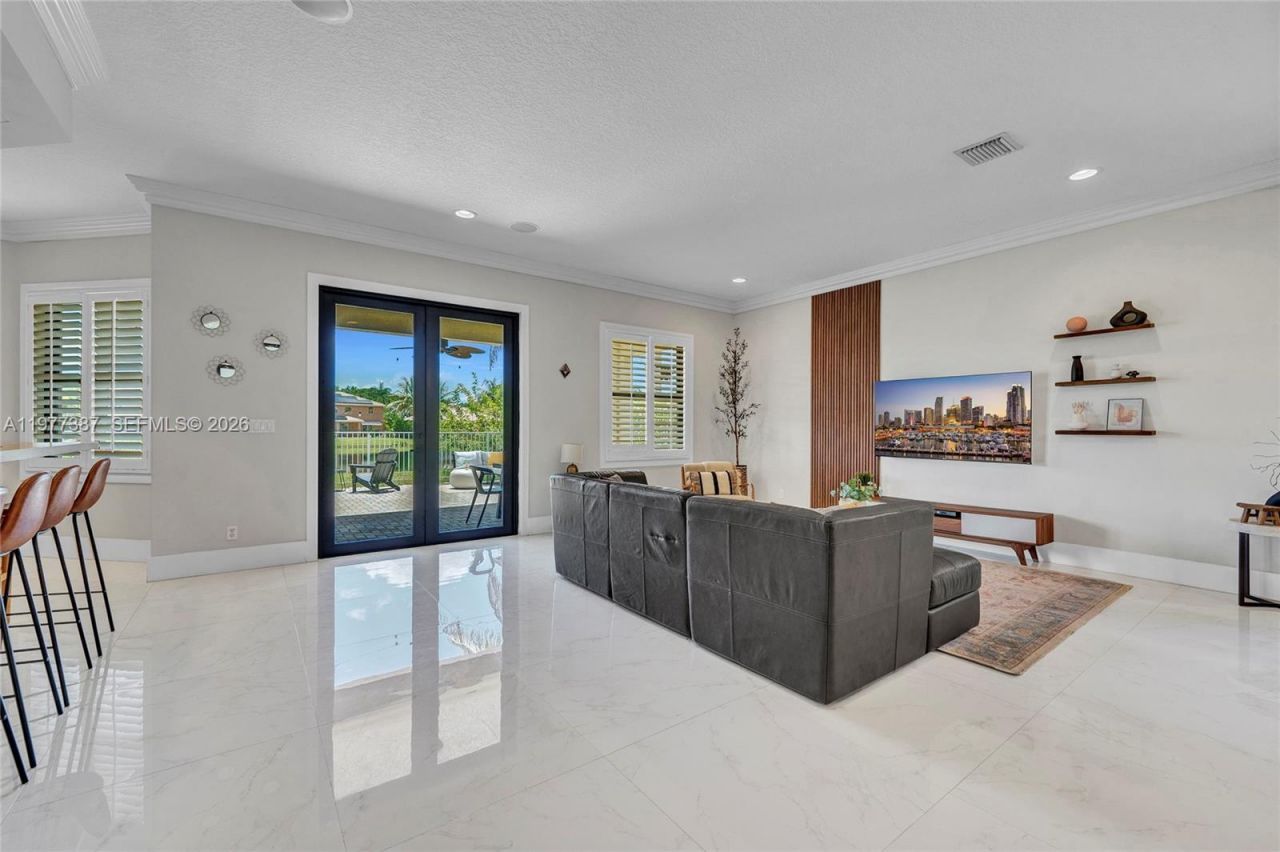 3950 W Hibiscus St , Weston, FL 33332 Photo