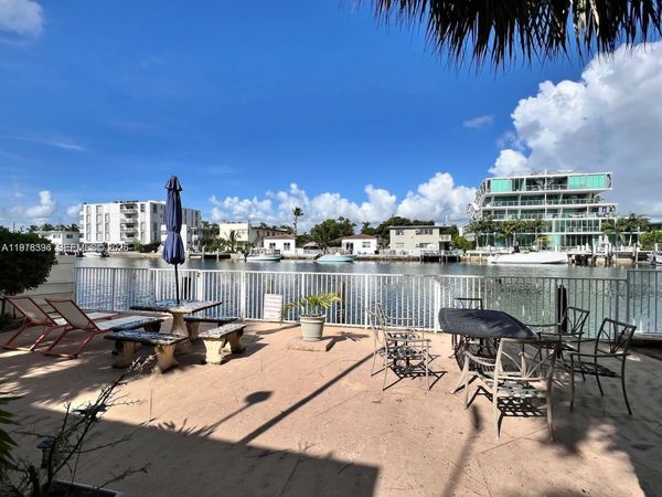 8420 Byron Ave , Unit 2, Miami Beach, FL 33141