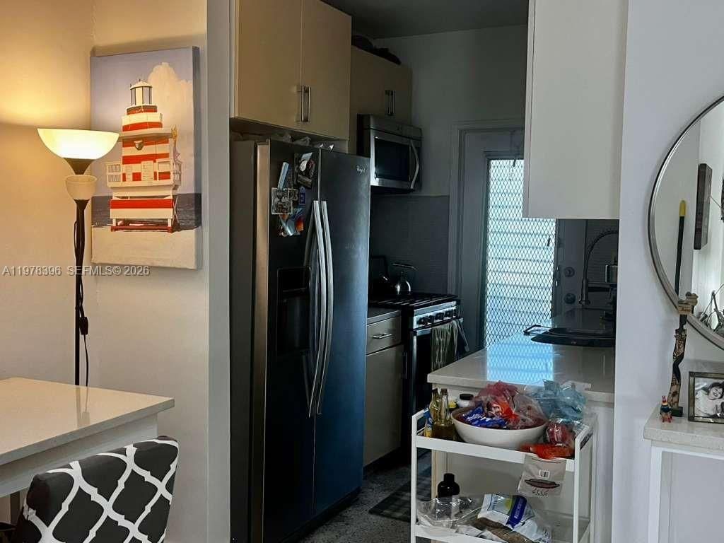 8420 Byron Ave , Unit 2, Miami Beach, FL 33141 Photo