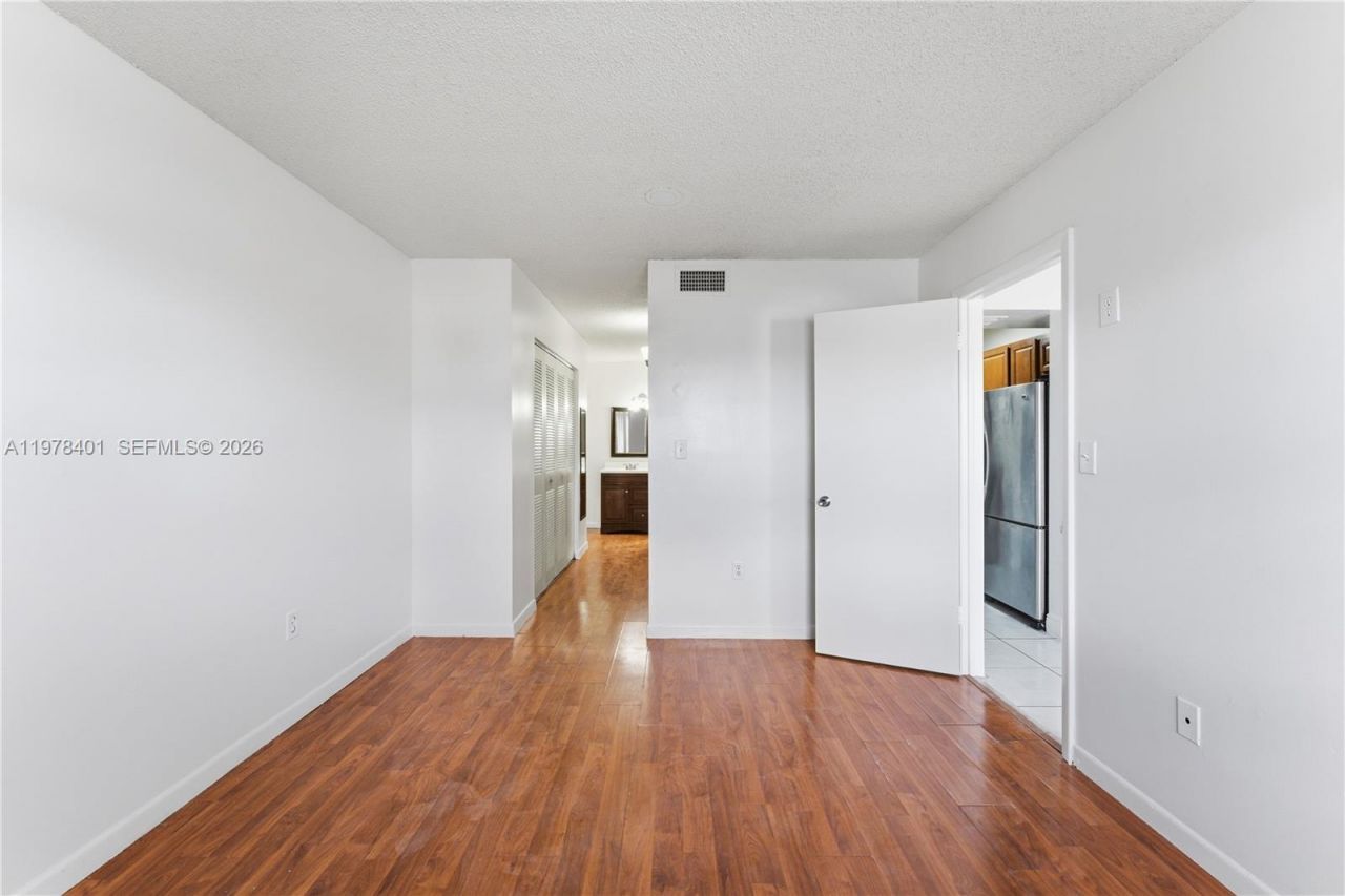 6921 SW 129th Ave, Unit 5, Miami, FL 33183 Photo