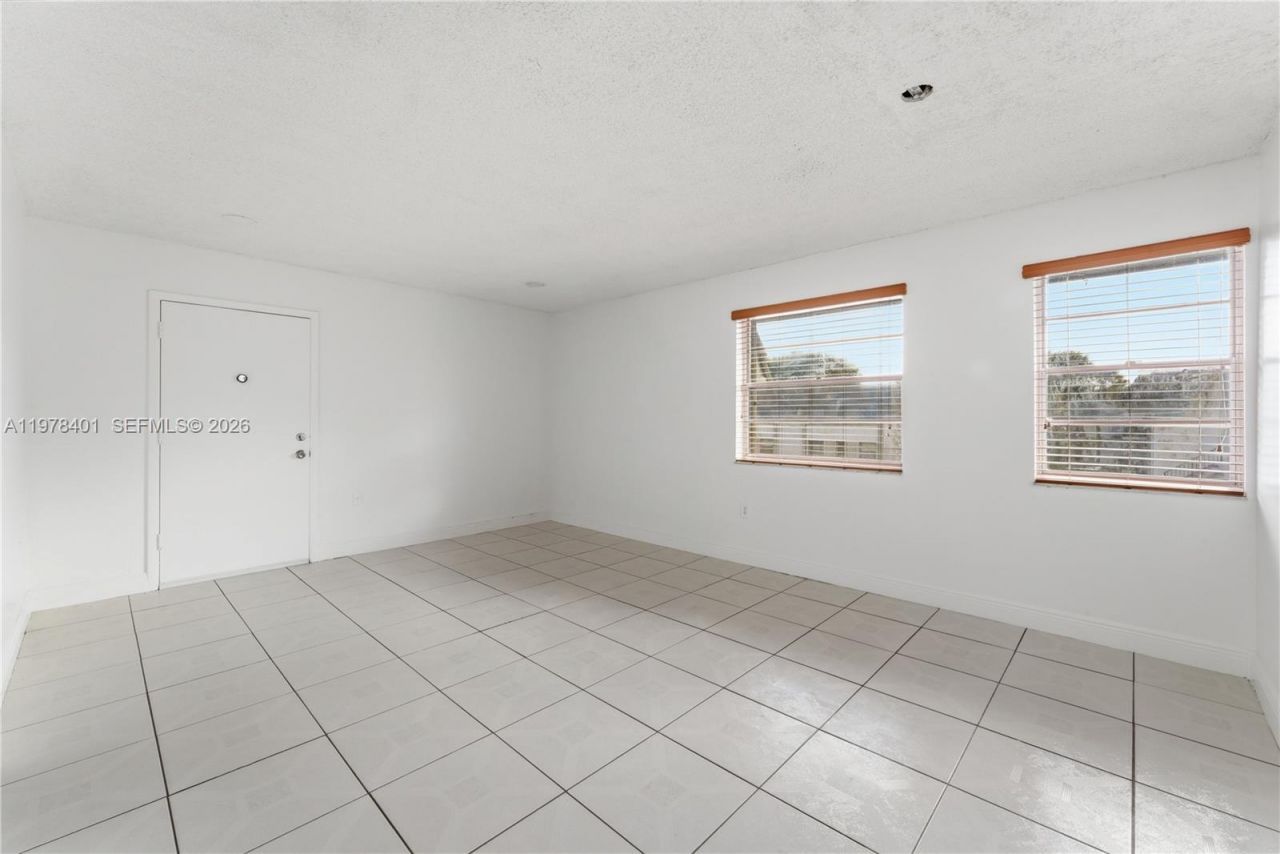 6921 SW 129th Ave, Unit 5, Miami, FL 33183 Photo