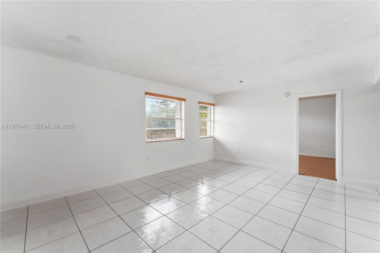 6921 SW 129th Ave, Unit 5, Miami, FL 33183 Photo