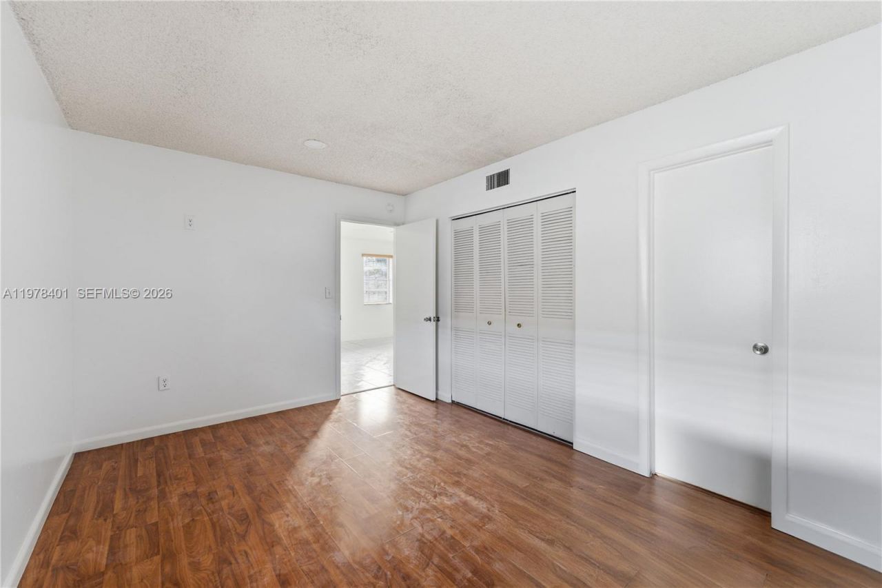 6921 SW 129th Ave, Unit 5, Miami, FL 33183 Photo