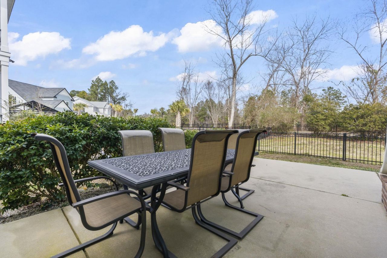 1217 E Isle Of Palms Dr. Photo 73