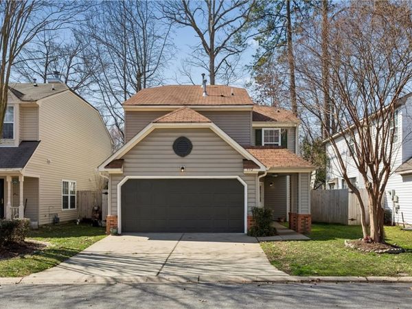 932 Ivystone Way, Newport News, VA 23602