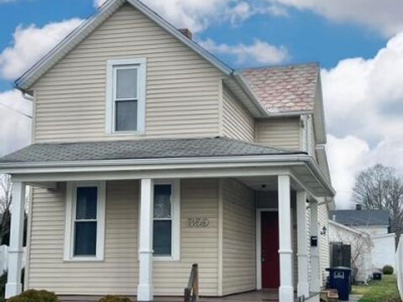 859 E Mulberry Street, Lancaster, OH 43130 Photo 2