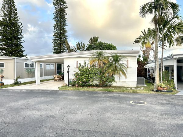 1541 S 32nd Avenue, Hollywood, FL 33021