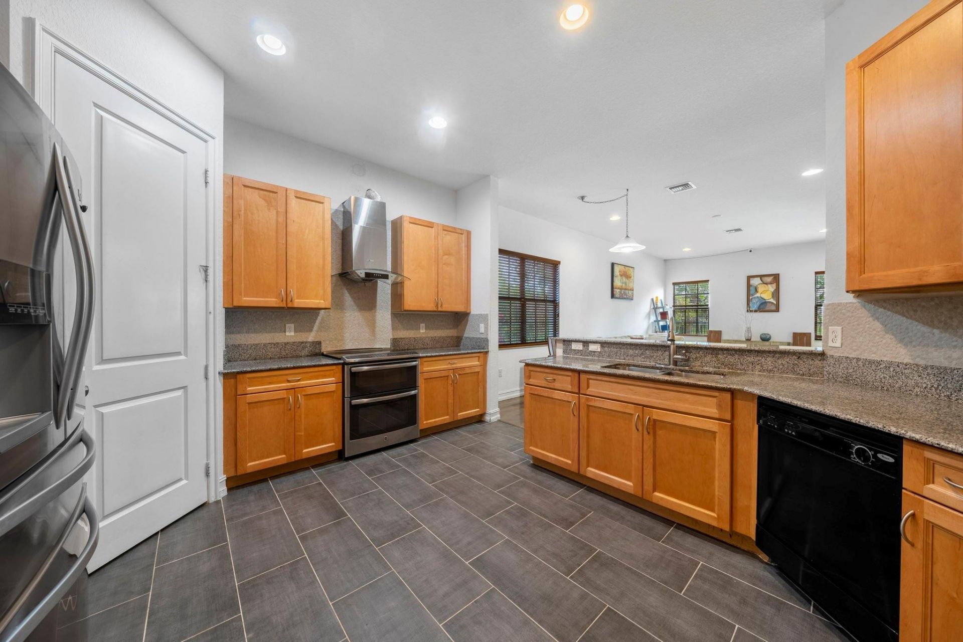 7302 NW 111th Way, Parkland, FL 33076 Photo