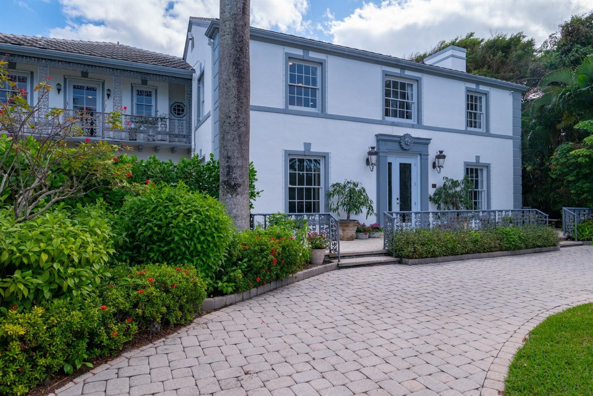 361 Crescent Drive, Palm Beach, FL 33480 Photo