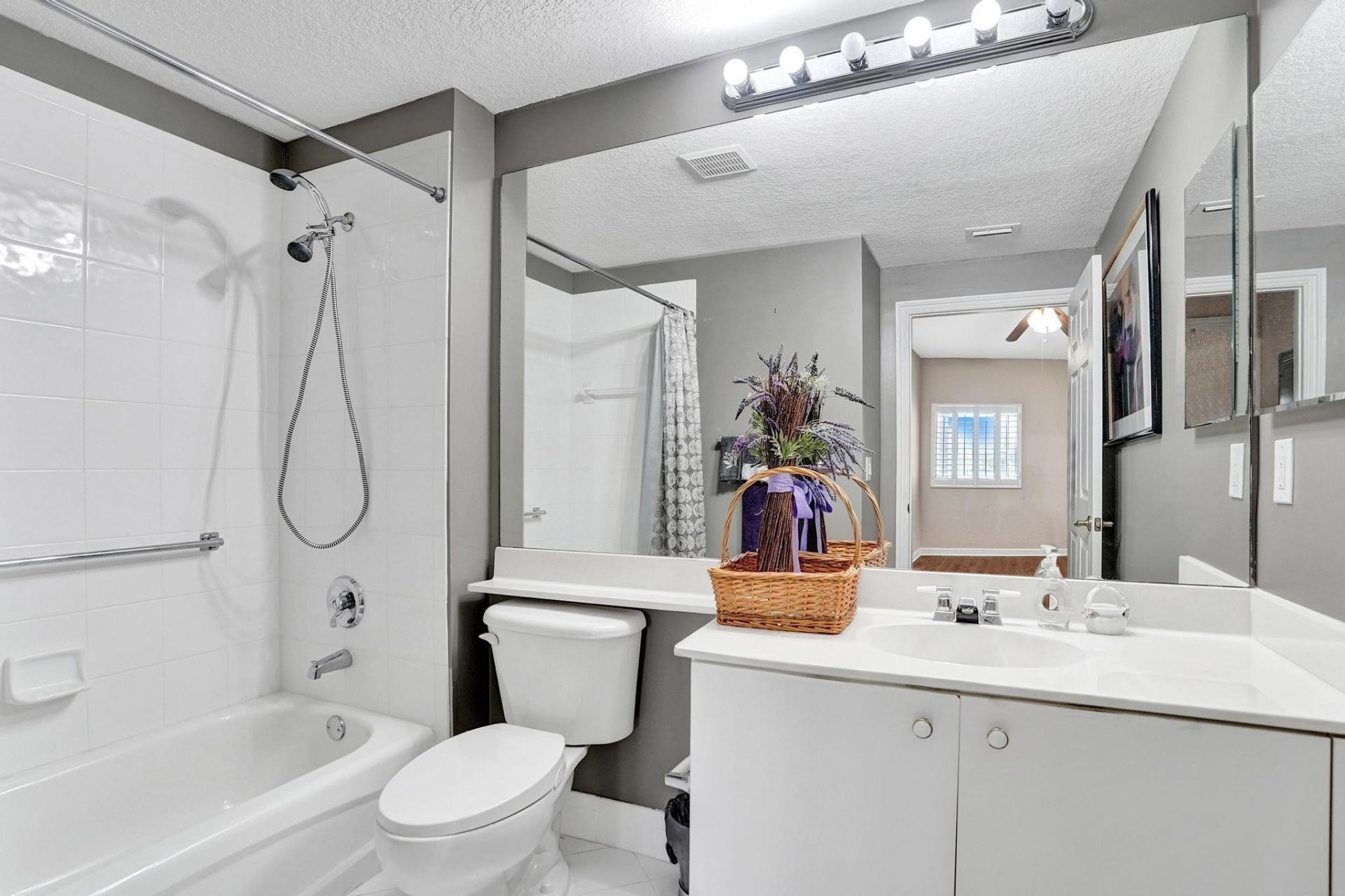 7635 Southampton Ter, Unit 214, Tamarac, FL 33321 Photo