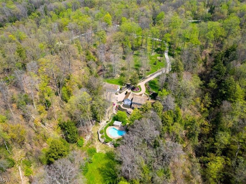 1160 Fox Hill Drive, Gates Mills, OH 44040 Photo 17