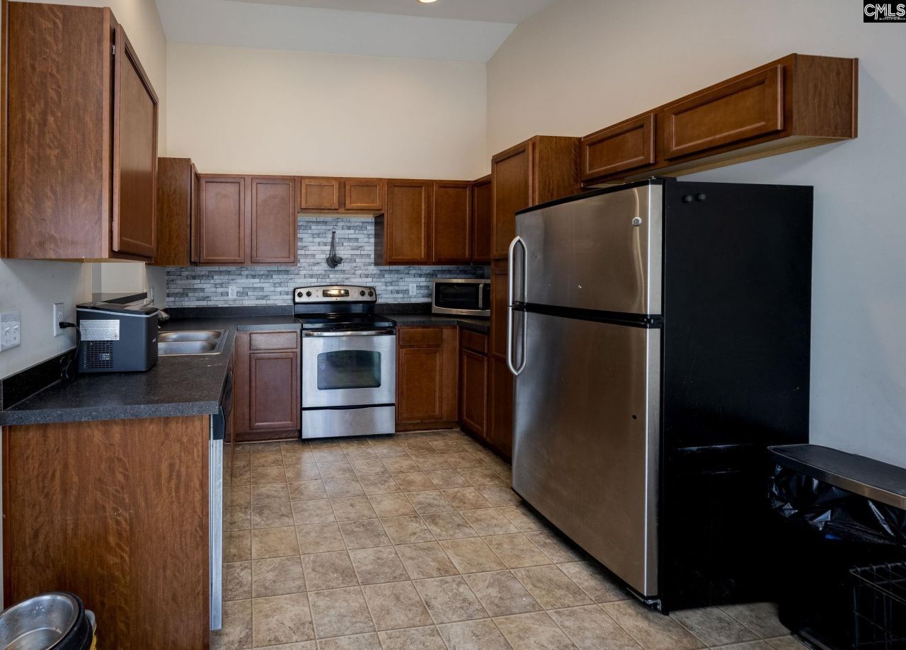 331 Freeman Drive Photo 17