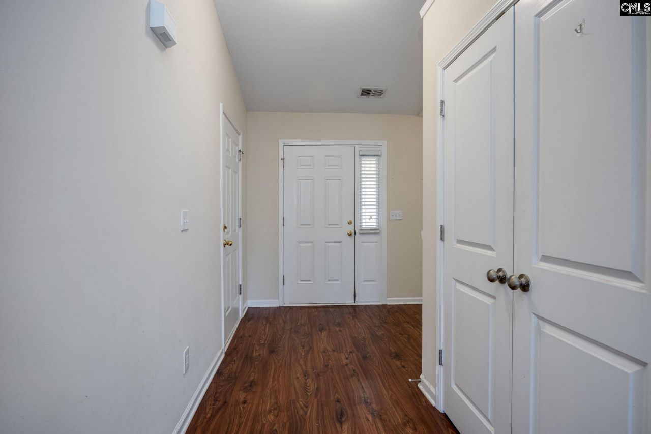 331 Freeman Drive Photo 8