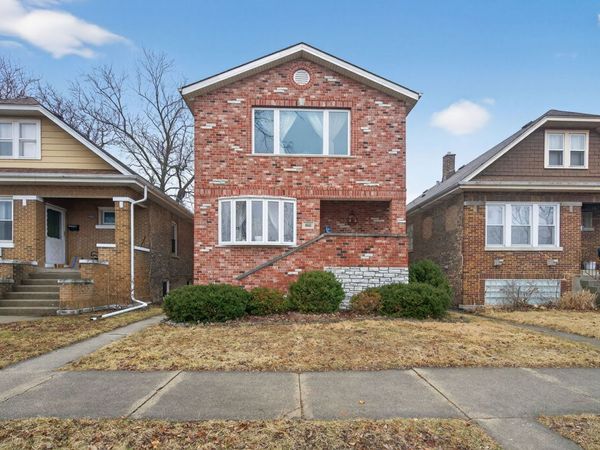 4608 Hawthorne Avenue , Lyons, IL 60534