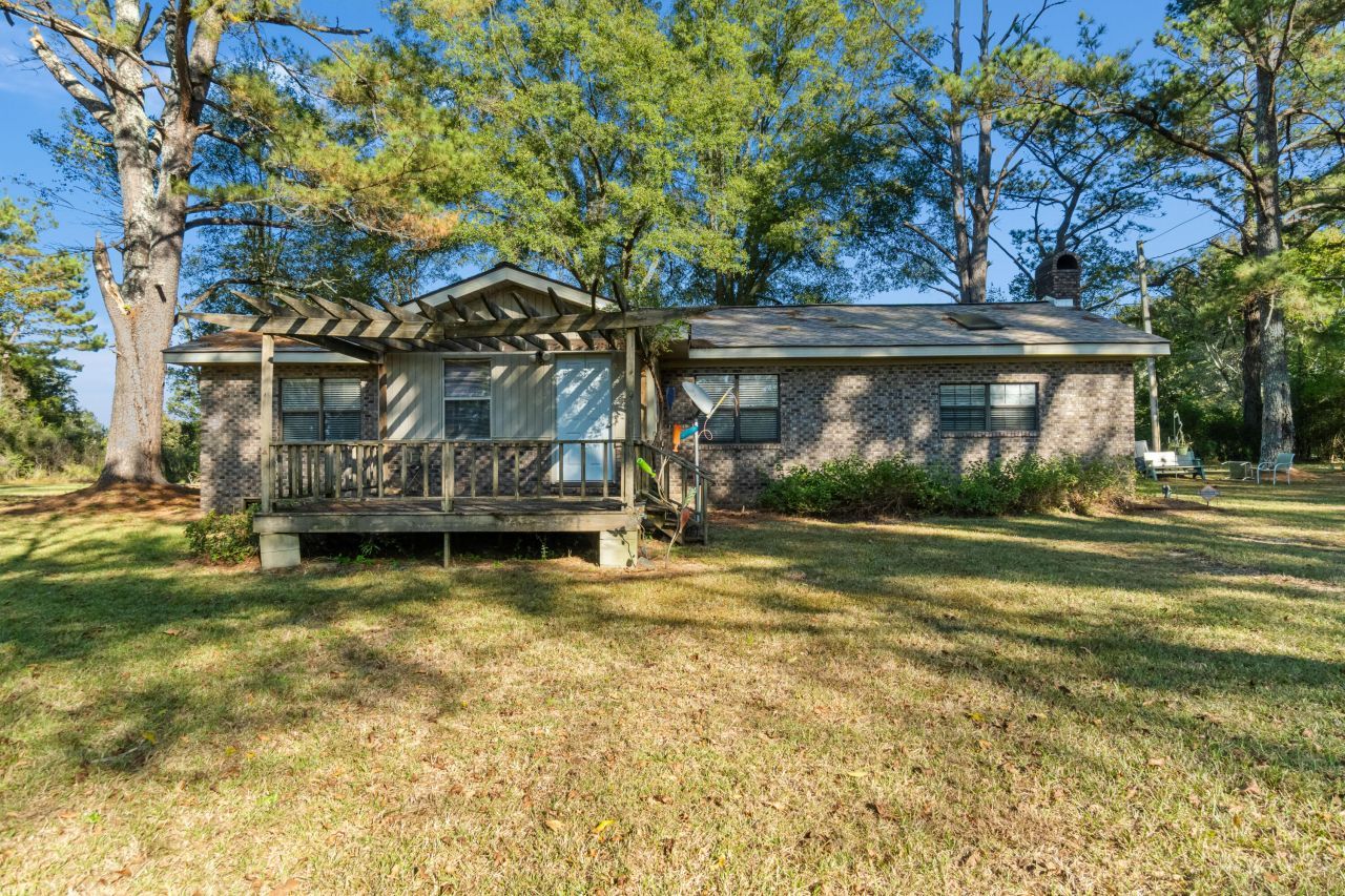206 Lone Star, Collins, MS 39428 Main Photo