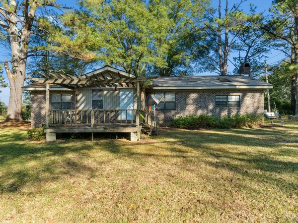 206 Lone Star, Collins, MS 39428