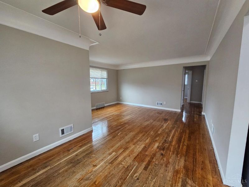 1055 Hempstead Drive, Springfield Twp., OH 45231 Photo 5