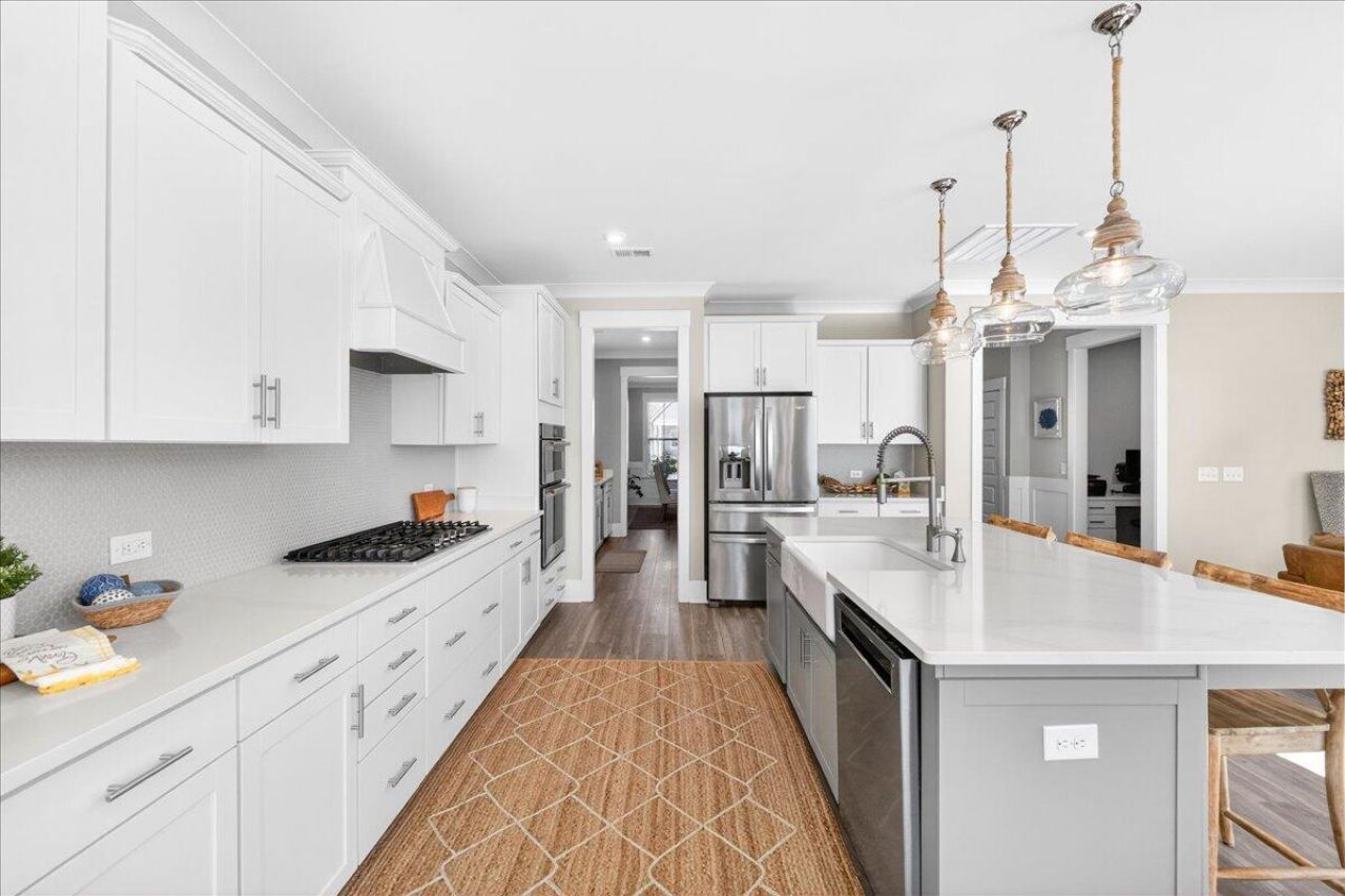 116 Falaise Street Photo 14