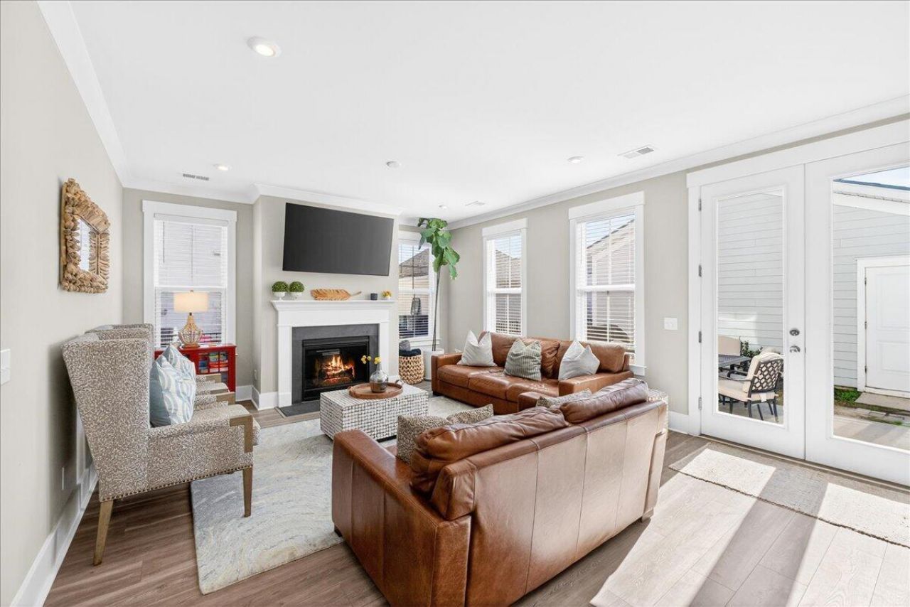 116 Falaise Street Photo 16