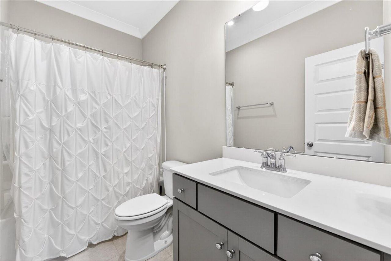 116 Falaise Street Photo 19