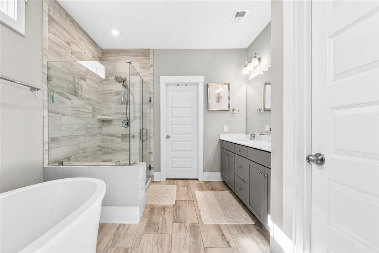 116 Falaise Street Photo 28