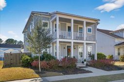 116 Falaise Street photo 4