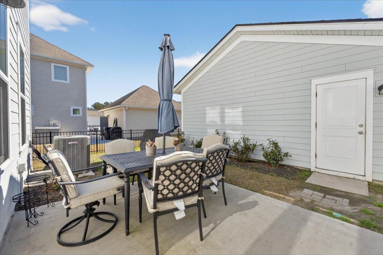 116 Falaise Street Photo 32