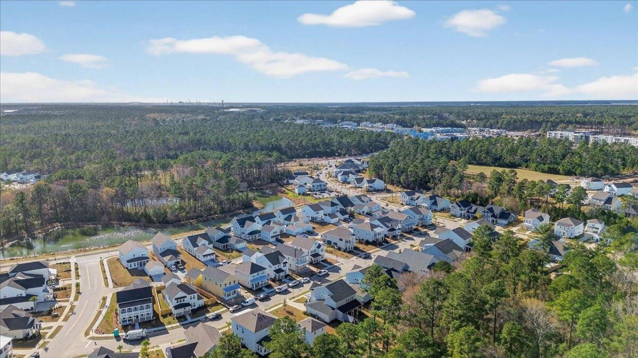 116 Falaise Street Photo 38