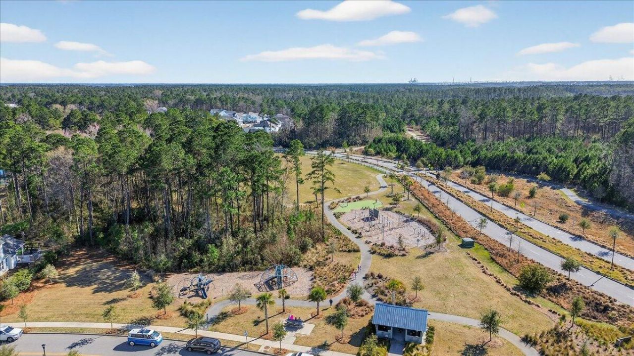 116 Falaise Street Photo 40