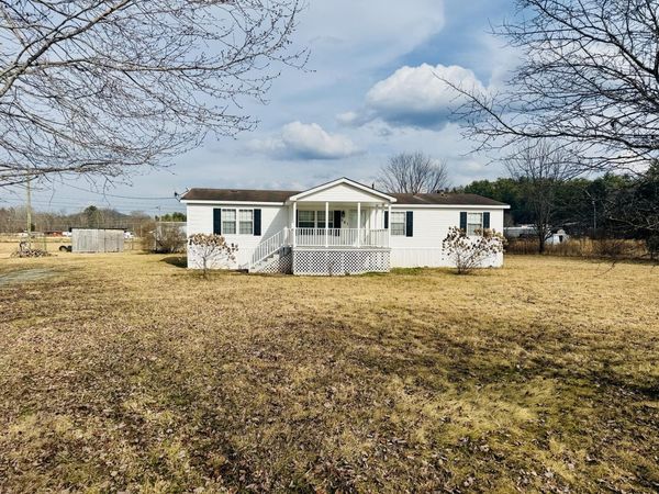 261 5th Ave, White Sulphur Springs, WV 24986