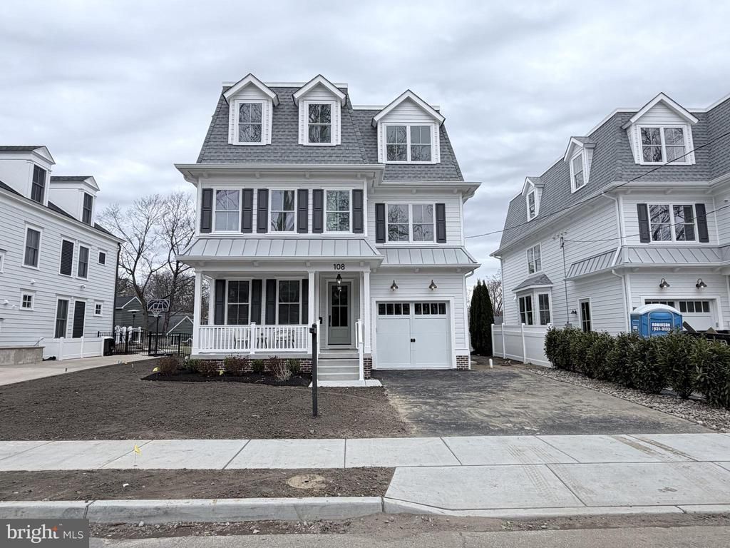 108 AVONDALE AVENUE Haddonfield, NJ 08033