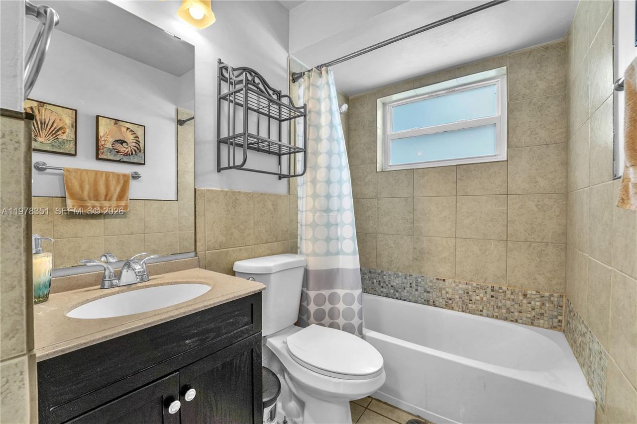 20750 SW 103rd Ct , Cutler Bay, FL 33189 Photo