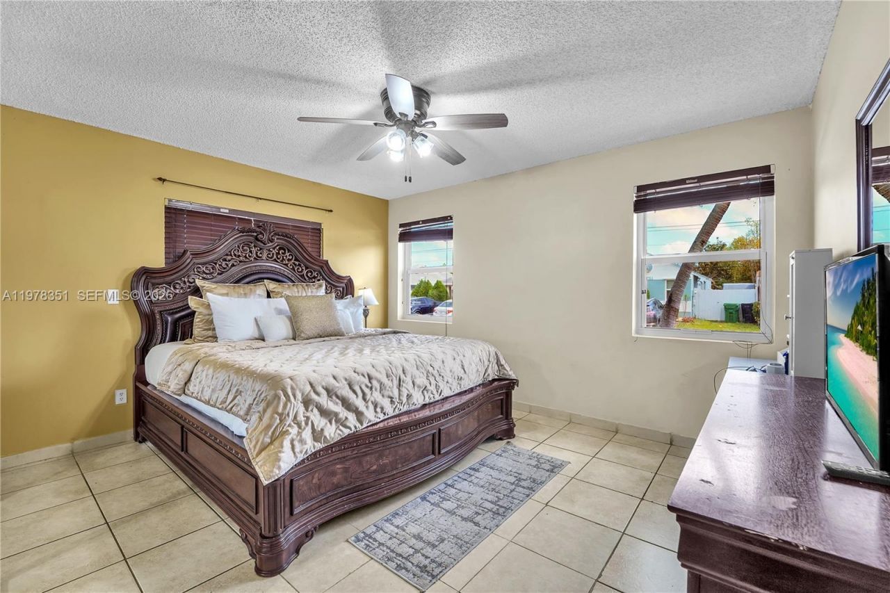 20750 SW 103rd Ct , Cutler Bay, FL 33189 Photo