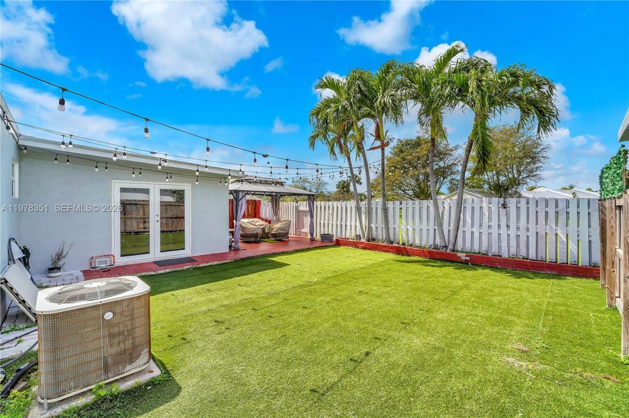 20750 SW 103rd Ct , Cutler Bay, FL 33189 Photo