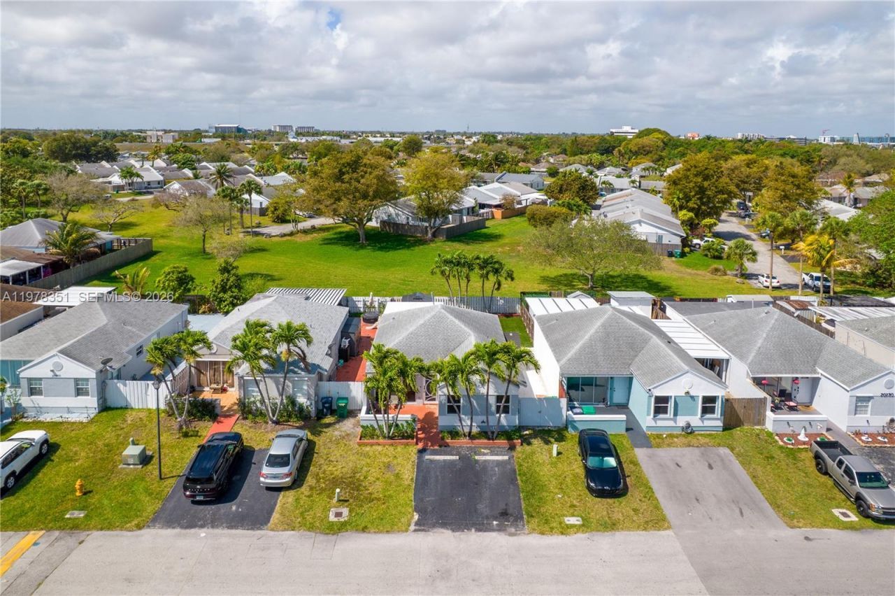 20750 SW 103rd Ct , Cutler Bay, FL 33189 Photo