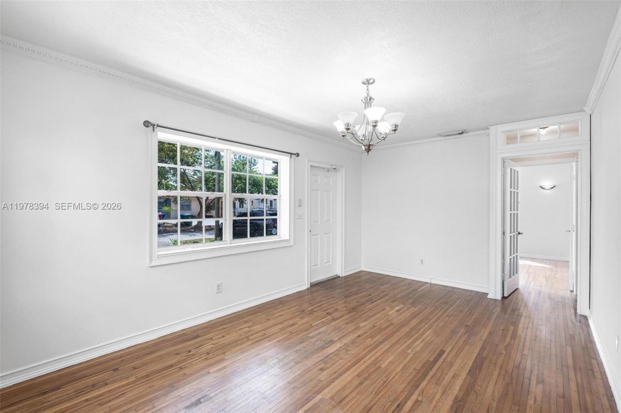 2862 SW 38th Ct , Miami, FL 33134 Photo