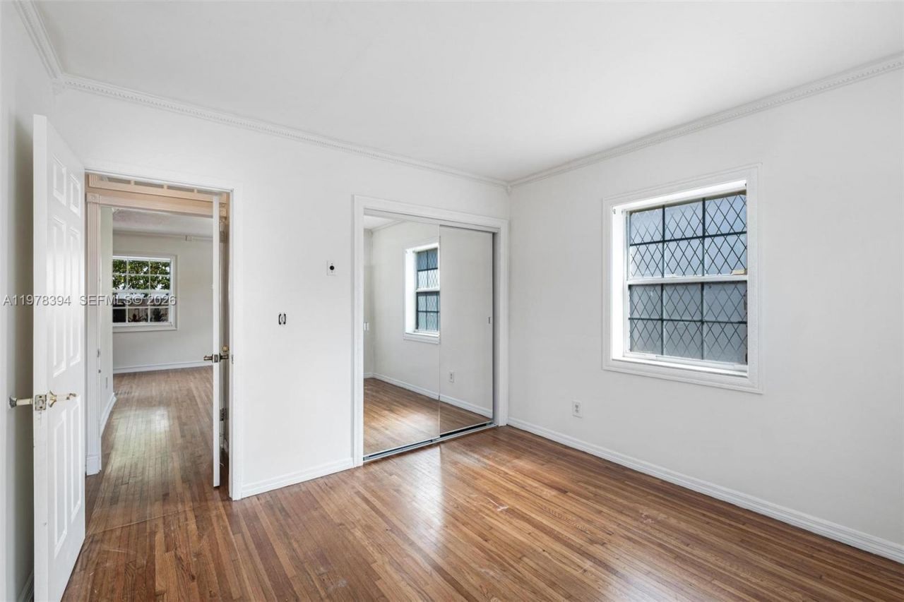 2862 SW 38th Ct , Miami, FL 33134 Photo