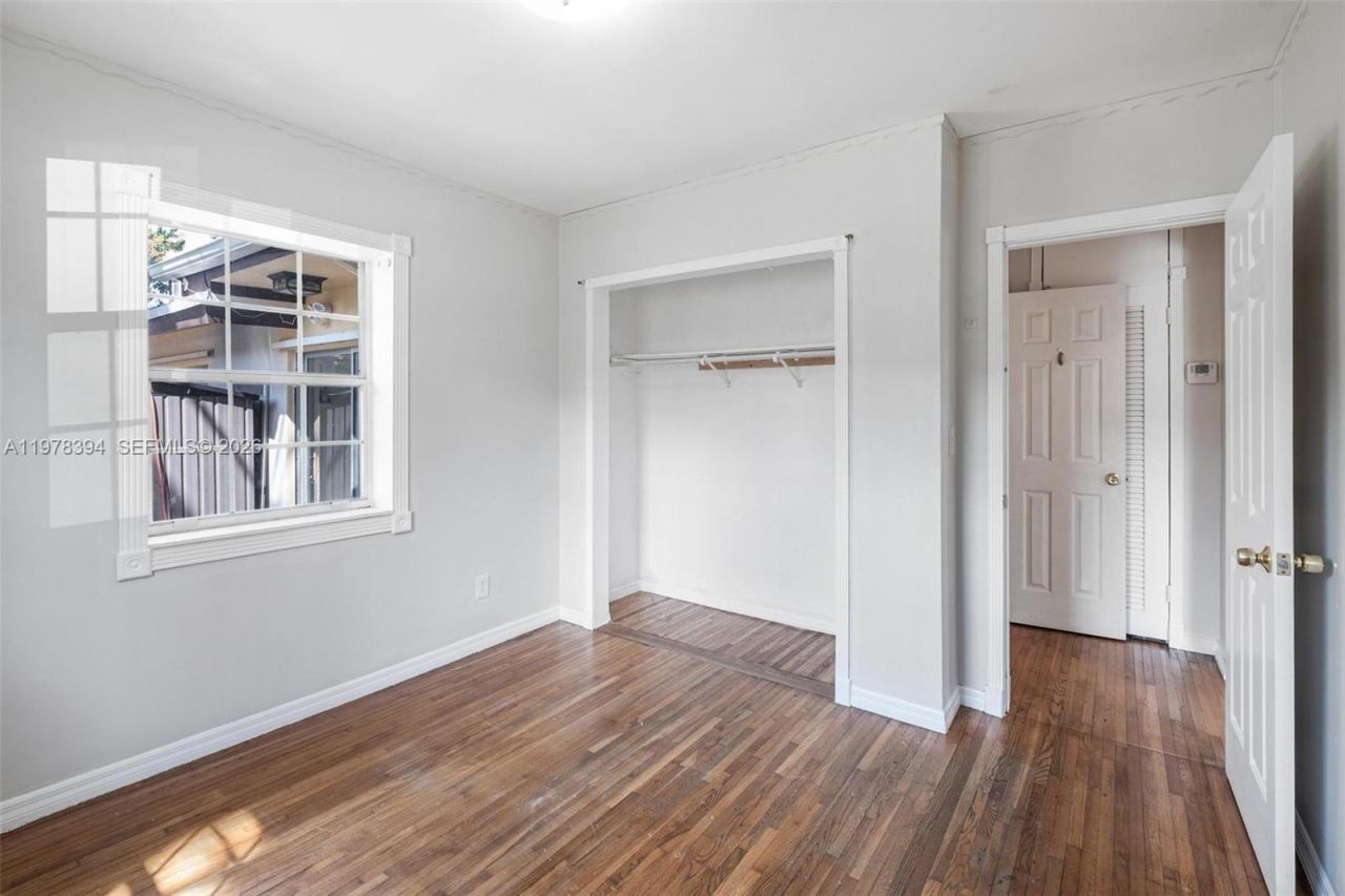 2862 SW 38th Ct , Miami, FL 33134 Photo